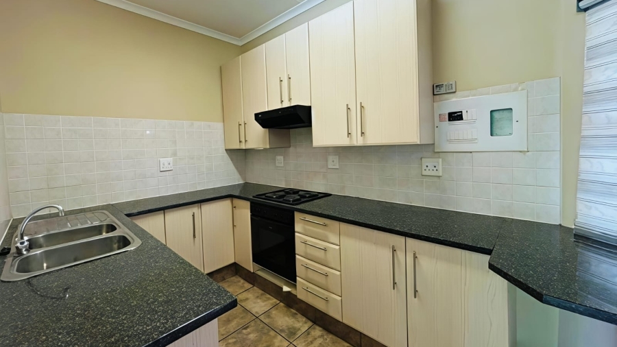 2 Bedroom Property for Sale in Dassie Rand North West